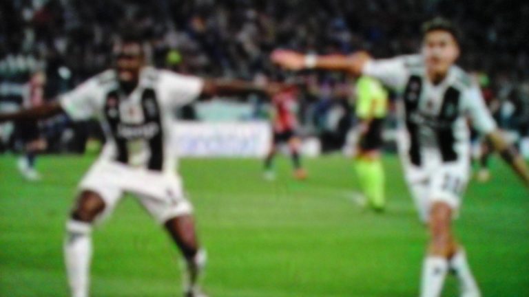 Serie A, Juve-Bologna 2-0: Dybala e Matuidi piegano i rossoblu