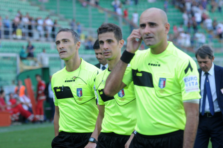 Arbitro aggredito, stop designazioni