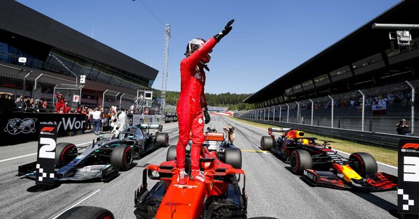 Gp Austria - Leclerc vola in pole! Hamilton penalizzato