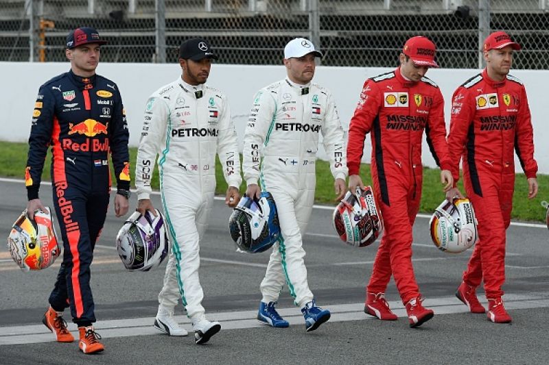 Test F1 Barcellona 2020: Mercedes subito forte con le Hard