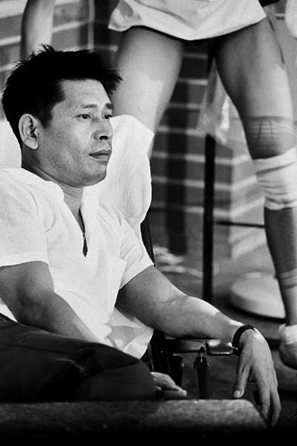 Una foto di Hirofumi Daimatsu, l'allenatore della Nichibo Kaizuka e della nazionale giapponese passata alla storia come le "Streghe d'Oriente".