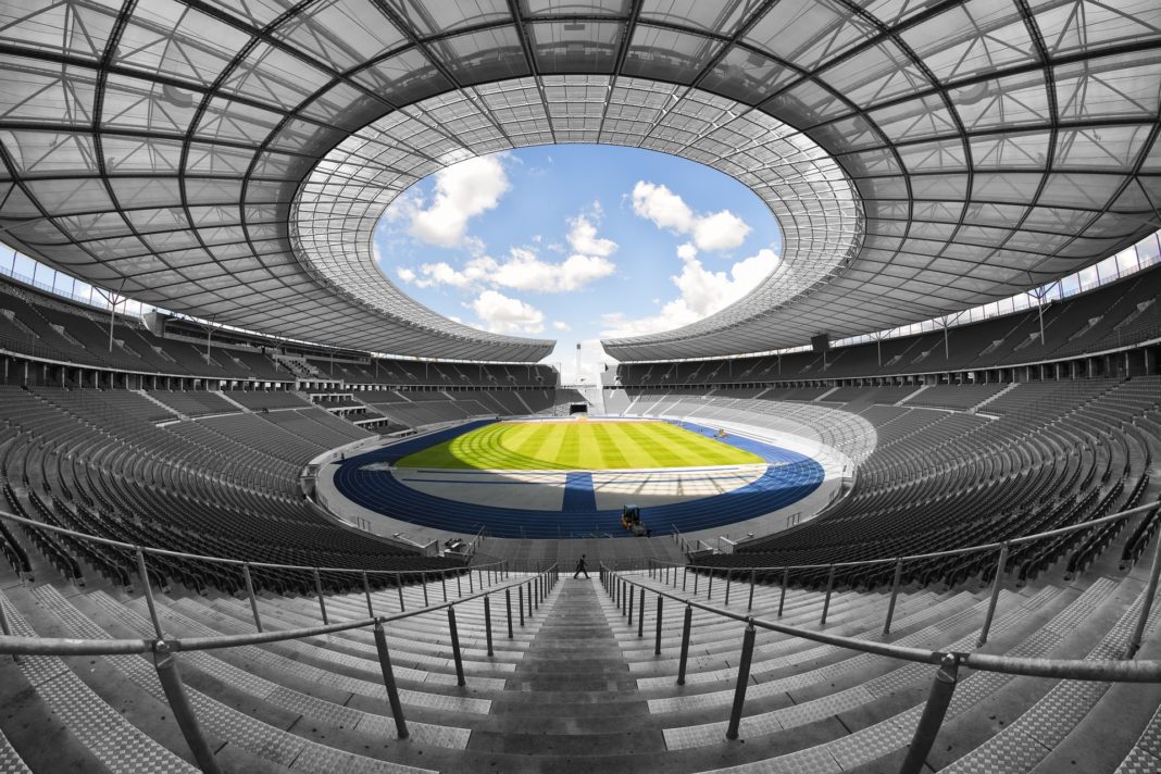 foto dello stadio olimpico dove giocano le squadre della serie a